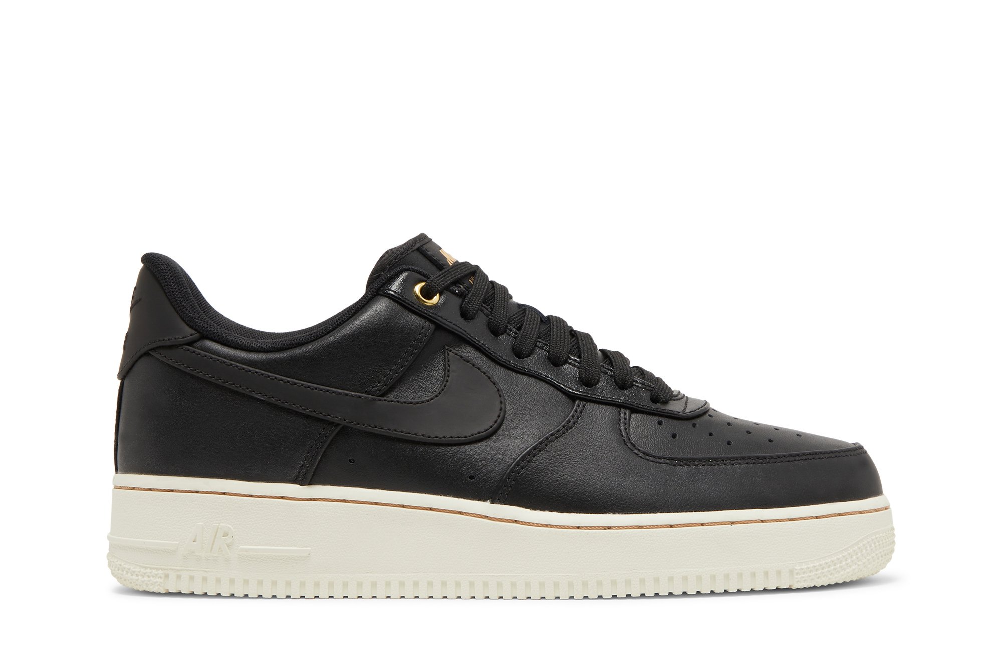 Air Force 1 Premium 'Black Pack'