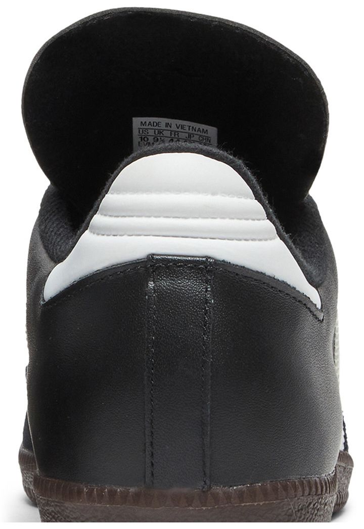 Samba Classic Core Black