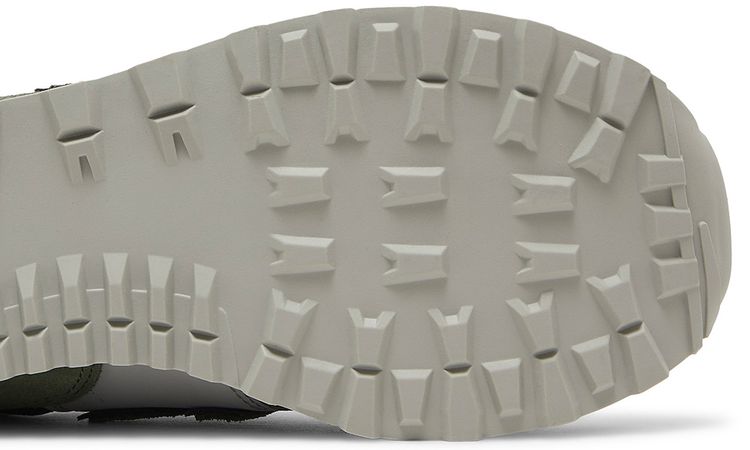 574T Rain Cloud Dynomite
