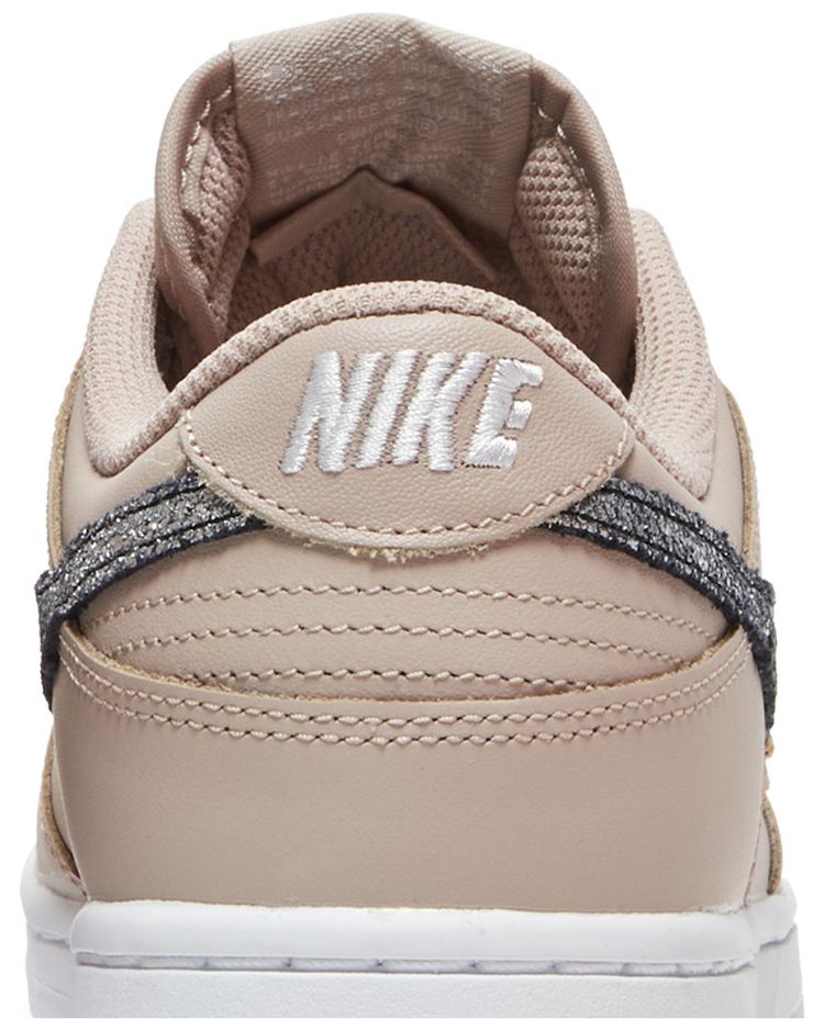 Nike Wmns Dunk Low SE Primal Pink