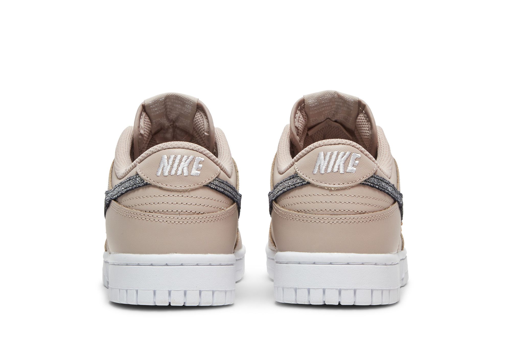 Buy Wmns Dunk Low SE 'Primal Pink' - DD7099 200 | GOAT