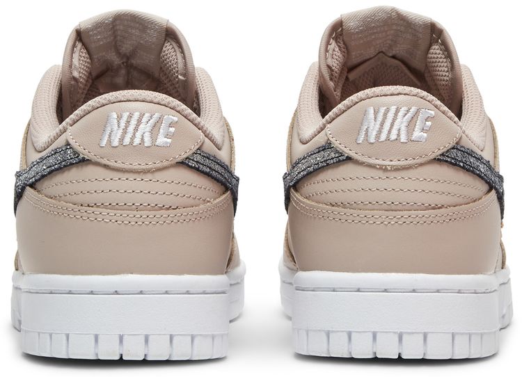 Nike Wmns Dunk Low SE Primal Pink