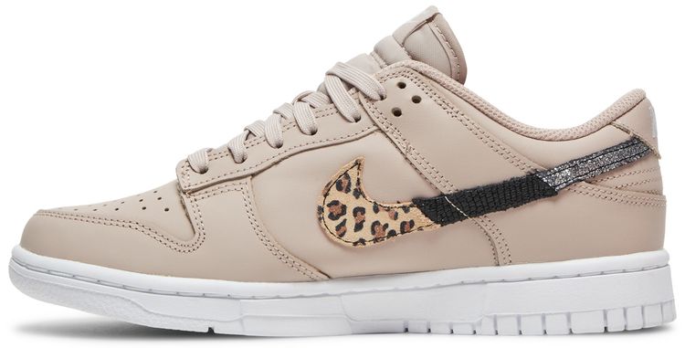 Nike Wmns Dunk Low SE Primal Pink