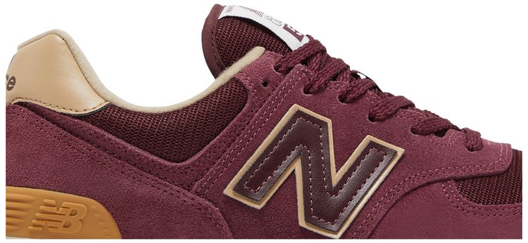 New Balance 574 Burgundy