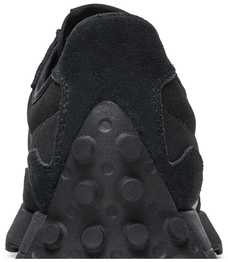 New Balance 327 Black