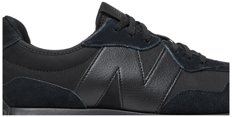 New Balance 327 Black