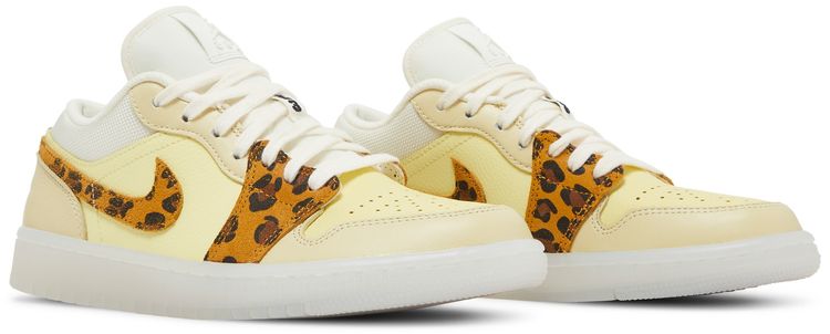 Wmns Air Jordan 1 Low SNKRS Day