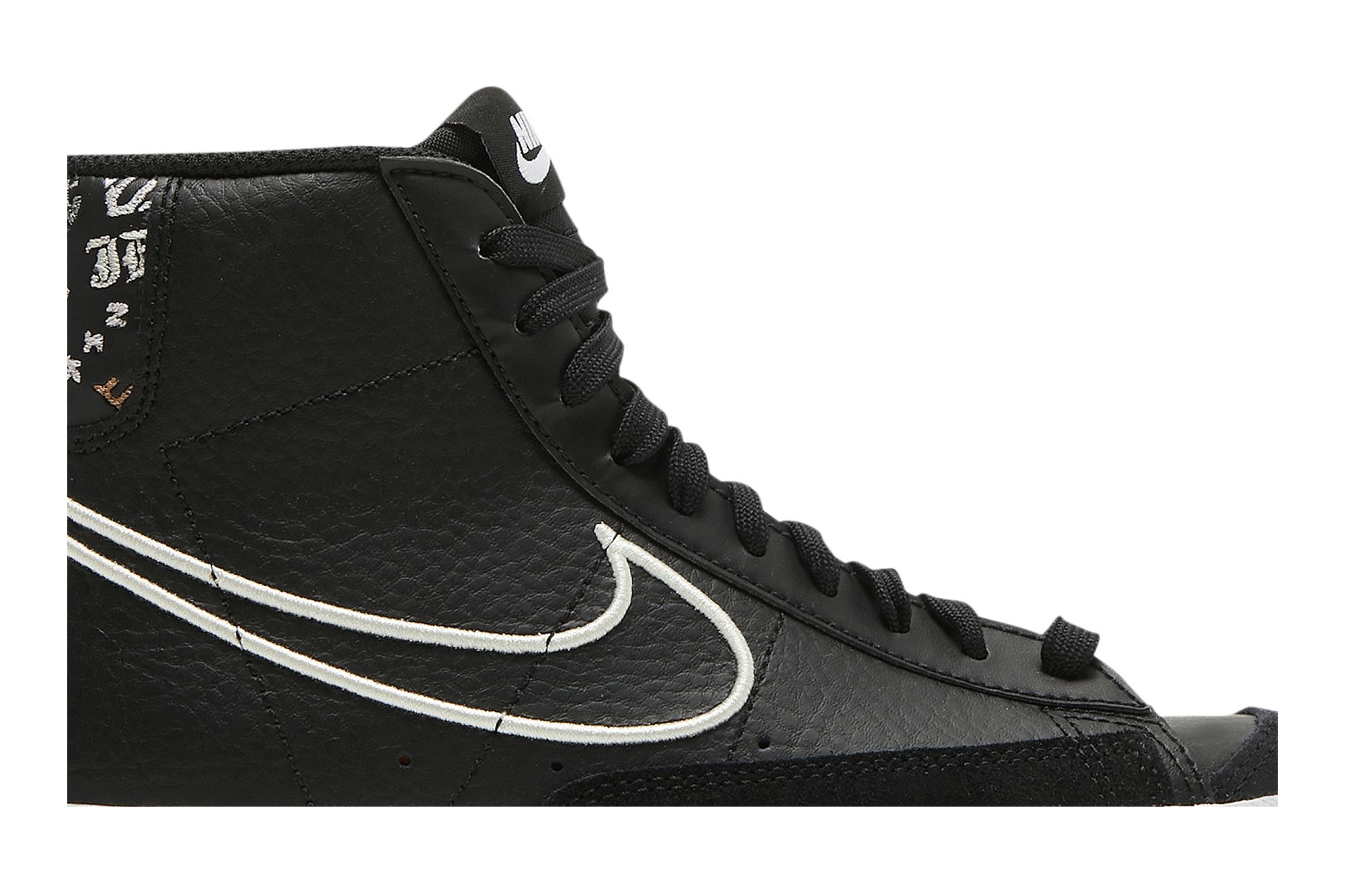 ナイキ　ブレザーオリジナル Buy Nike Blazer Mid '77 SE GS 'Playful Fonts' - DJ0265 001 | GOAT