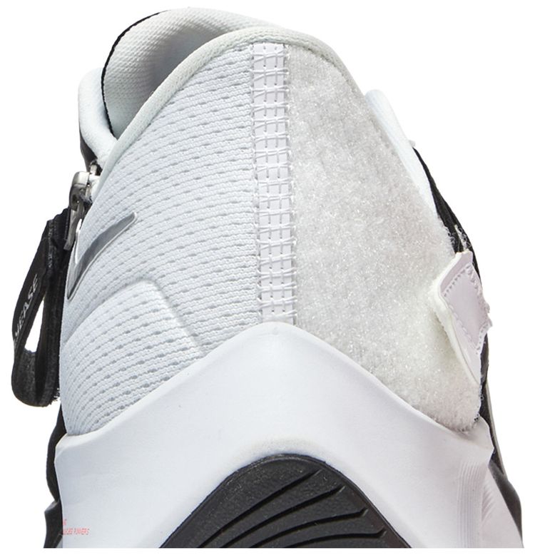 Nike Air Zoom Pegasus 38 FlyEase Black Metallic Silver