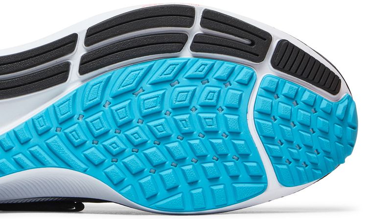 Nike Air Zoom Pegasus 38 FlyEase Black Metallic Silver