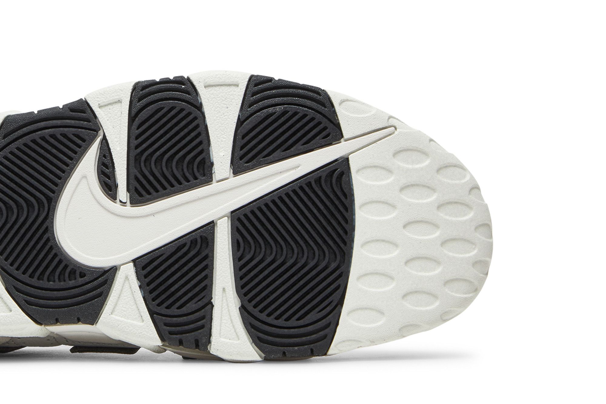 Nike uptempo white black top