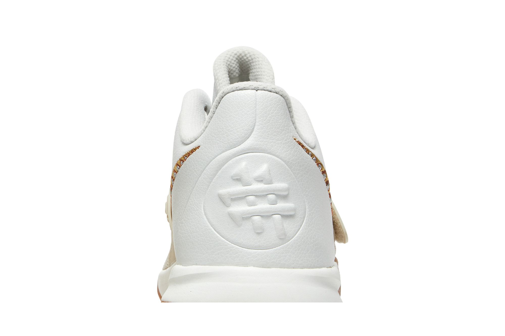 nike flytrap 3 white