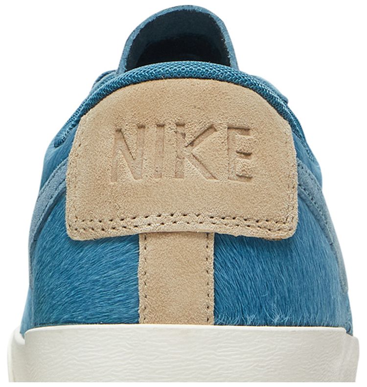 Nike Wmns Blazer Low LX Fashion Week