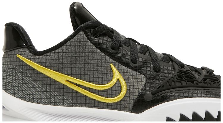 Nike Kyrie Low 4 EP Takashi