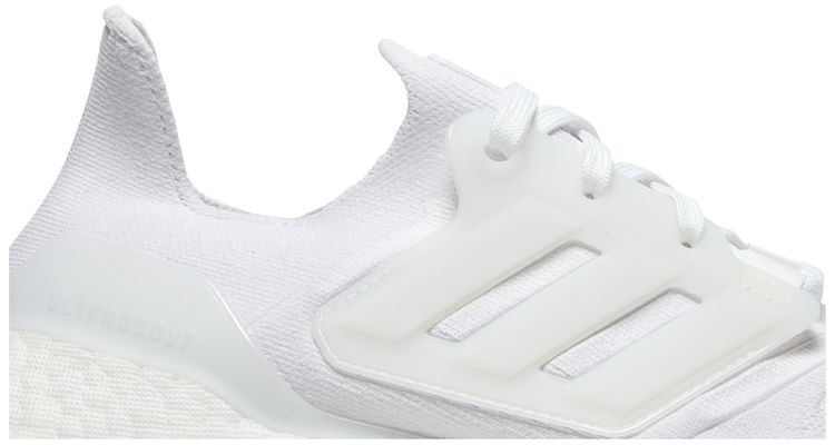 UltraBoost 22 Cloud White