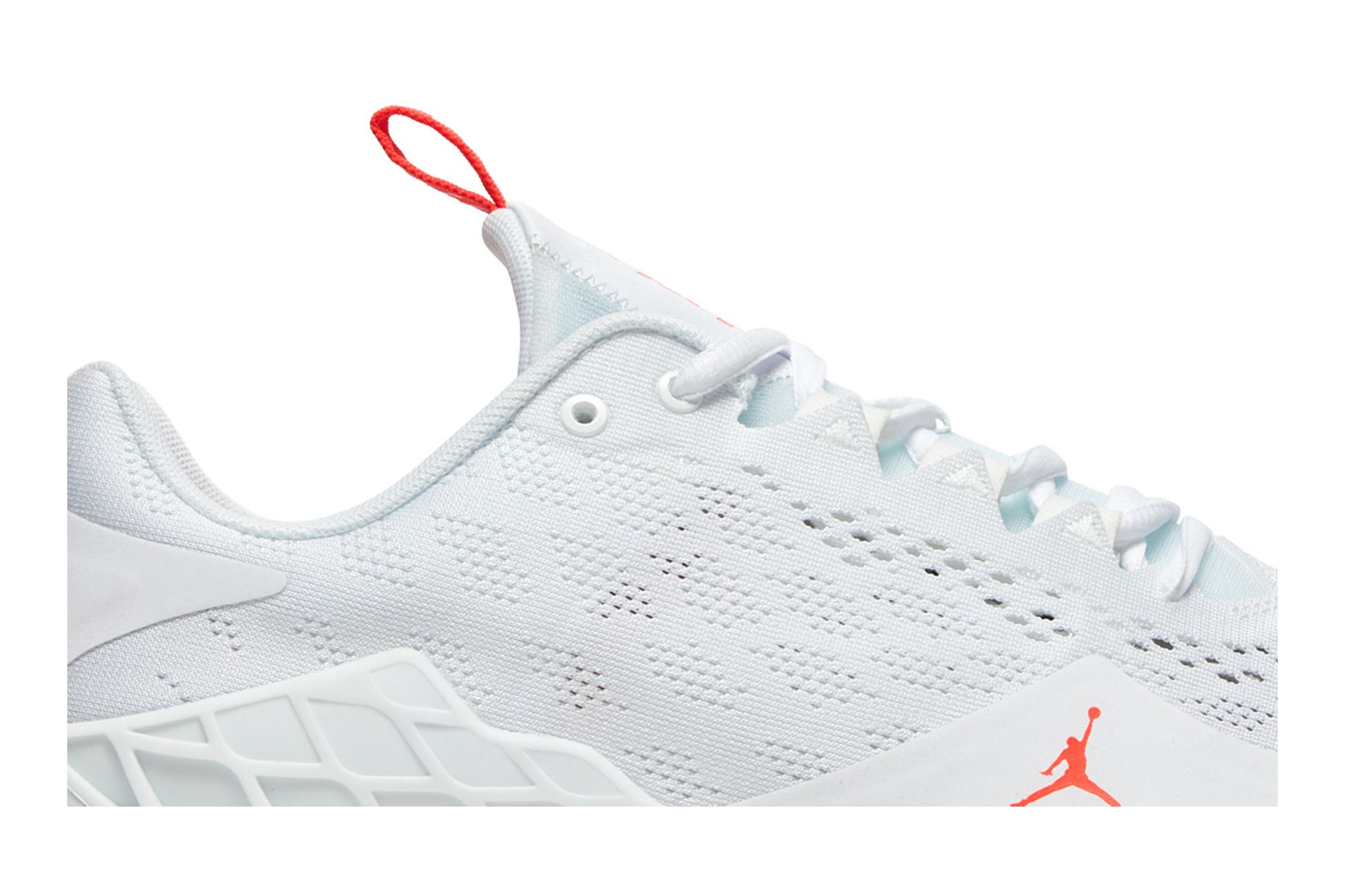 jordan zoom trunner advance white