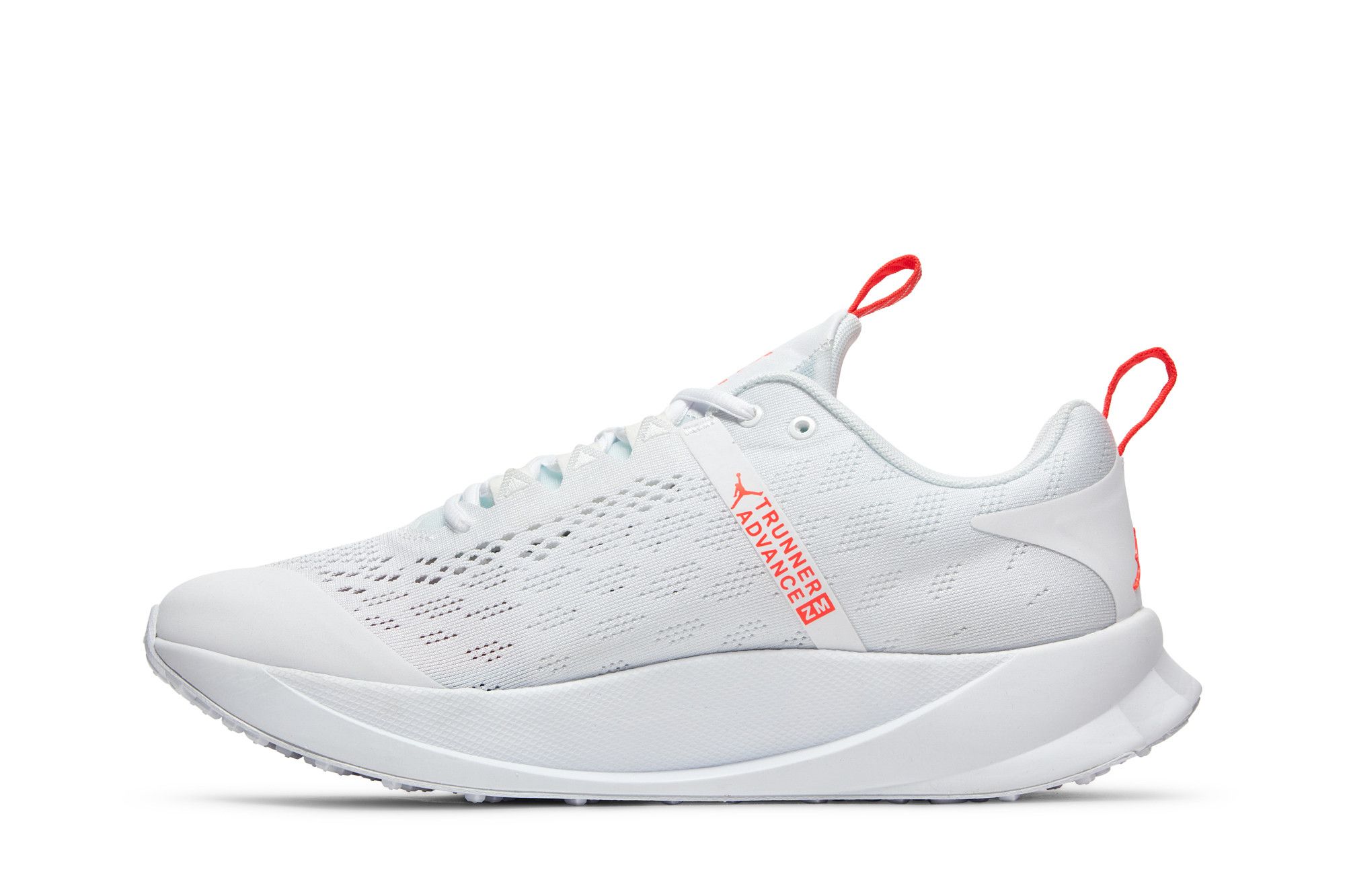 jordan zoom trunner advance white