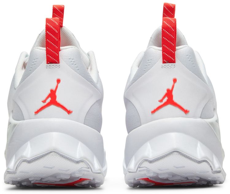 Air Jordan Zoom Trunner Advance White Flash Crimson