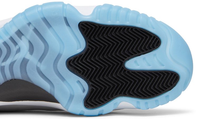 Air Jordan 11 Adapt Legend Blue