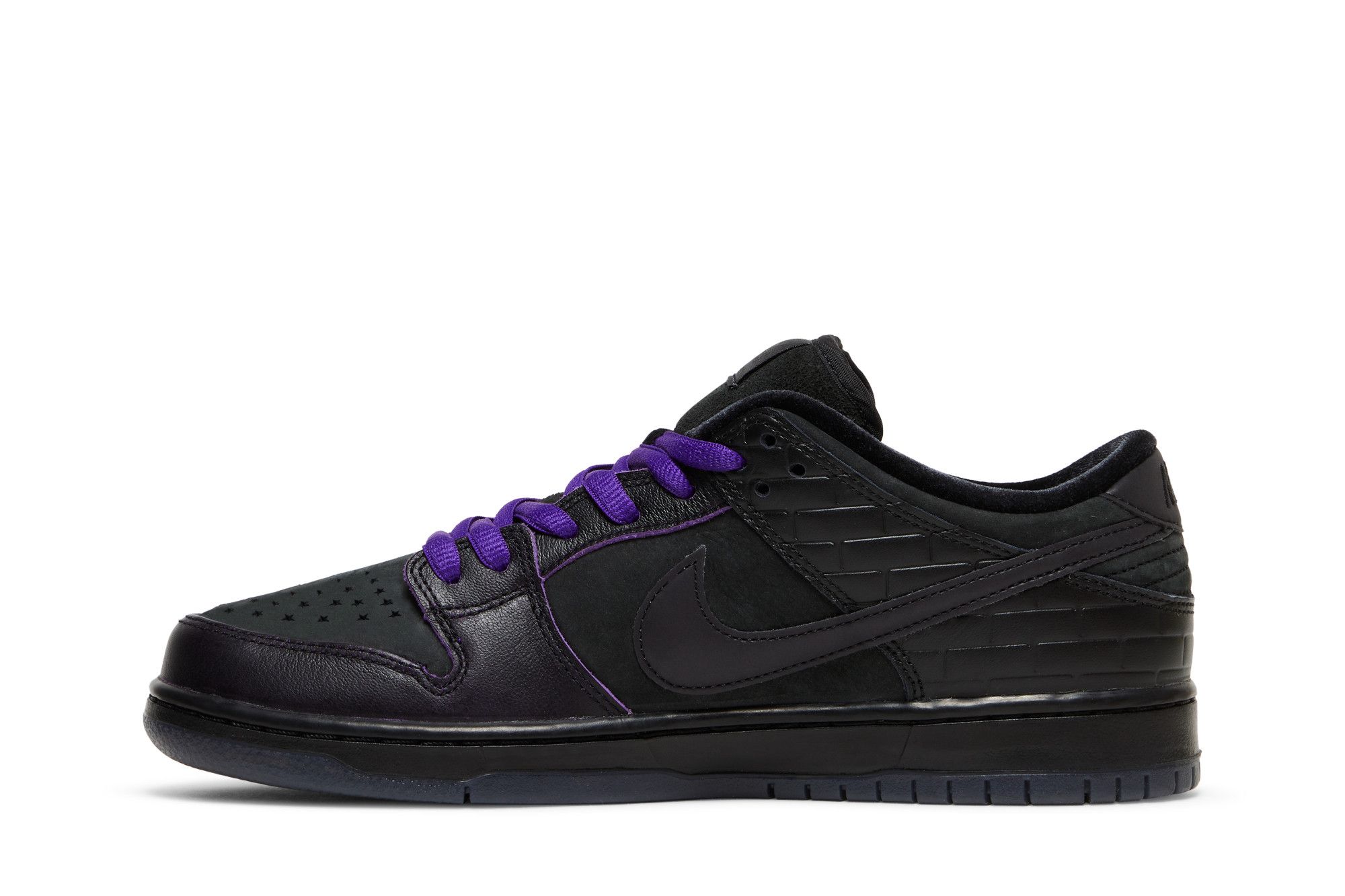 Buy Familia x Dunk Low Pro QS SB 'First Avenue' Special Box