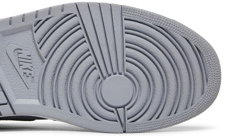Air Jordan 1 Mid Wolf Grey