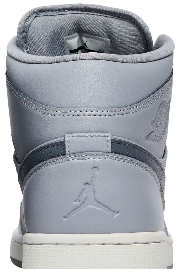 Air Jordan 1 Mid Wolf Grey