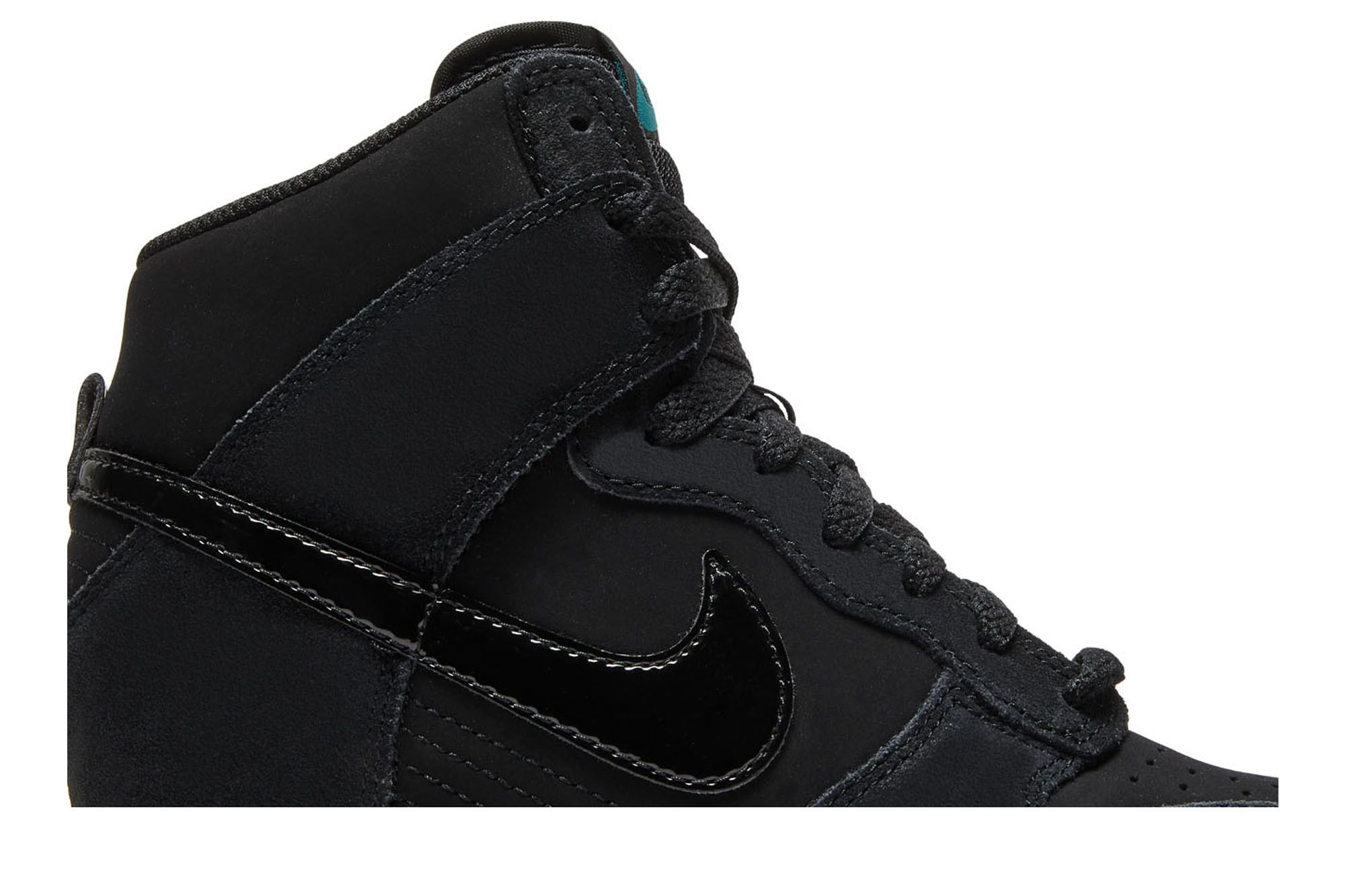 Nike dunk sky hi wedge black top