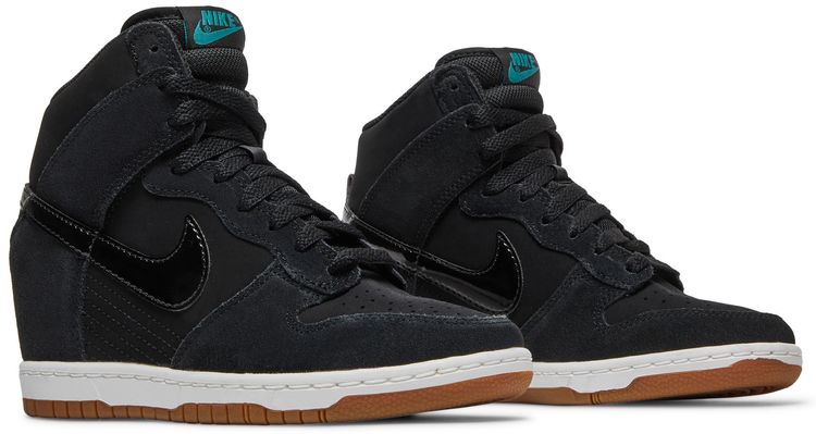 Nike Wmns Dunk Sky Hi Essential Black Gum