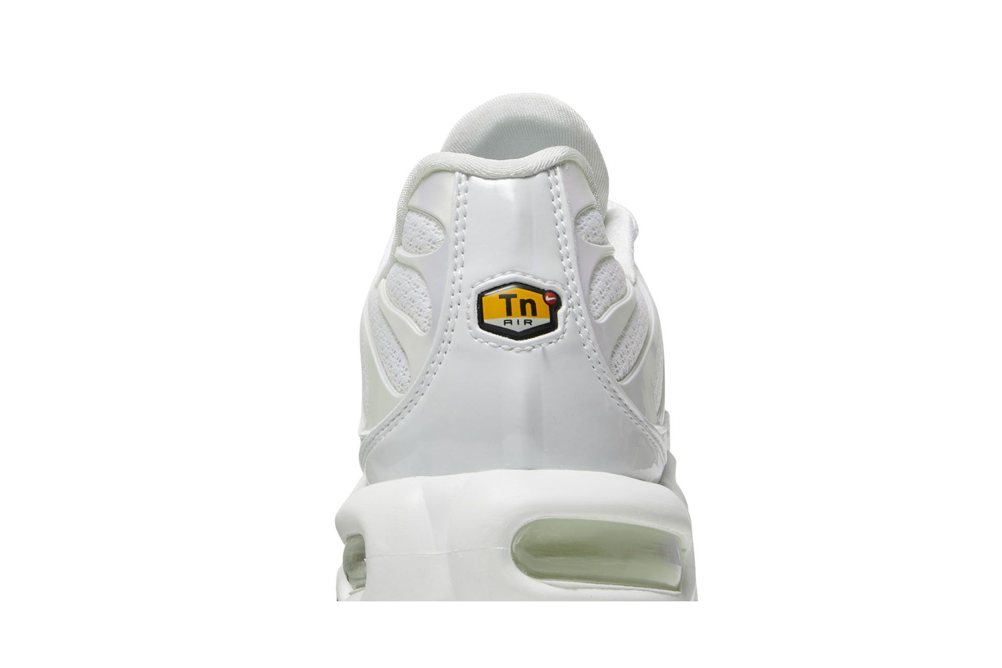Air max plus triple white hotsell