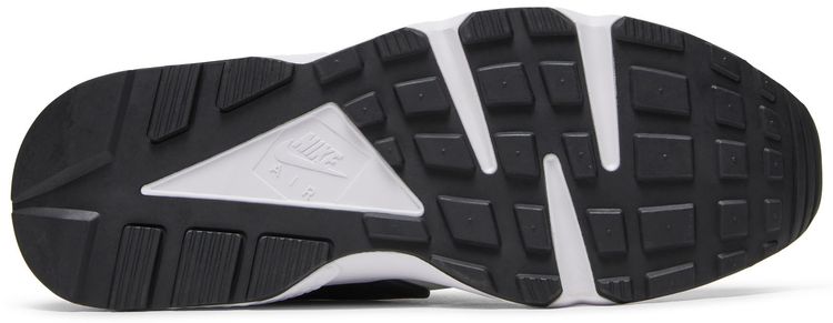 Liverpool FC x Nike Air Huarache Premium QS