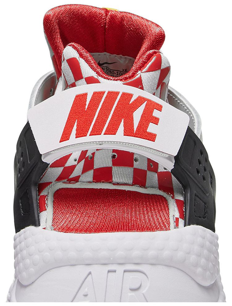 Liverpool FC x Nike Air Huarache Premium QS