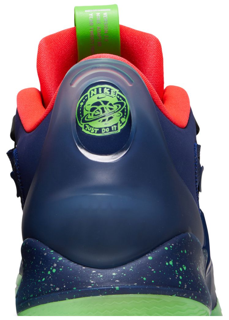 Nike Adapt BB 20 Planet of Hoops UK Charger
