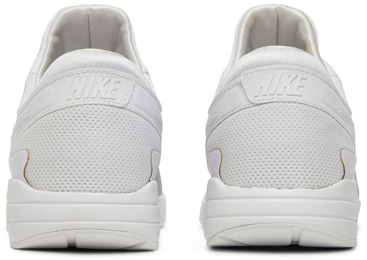 Nike Wmns Air Max Zero