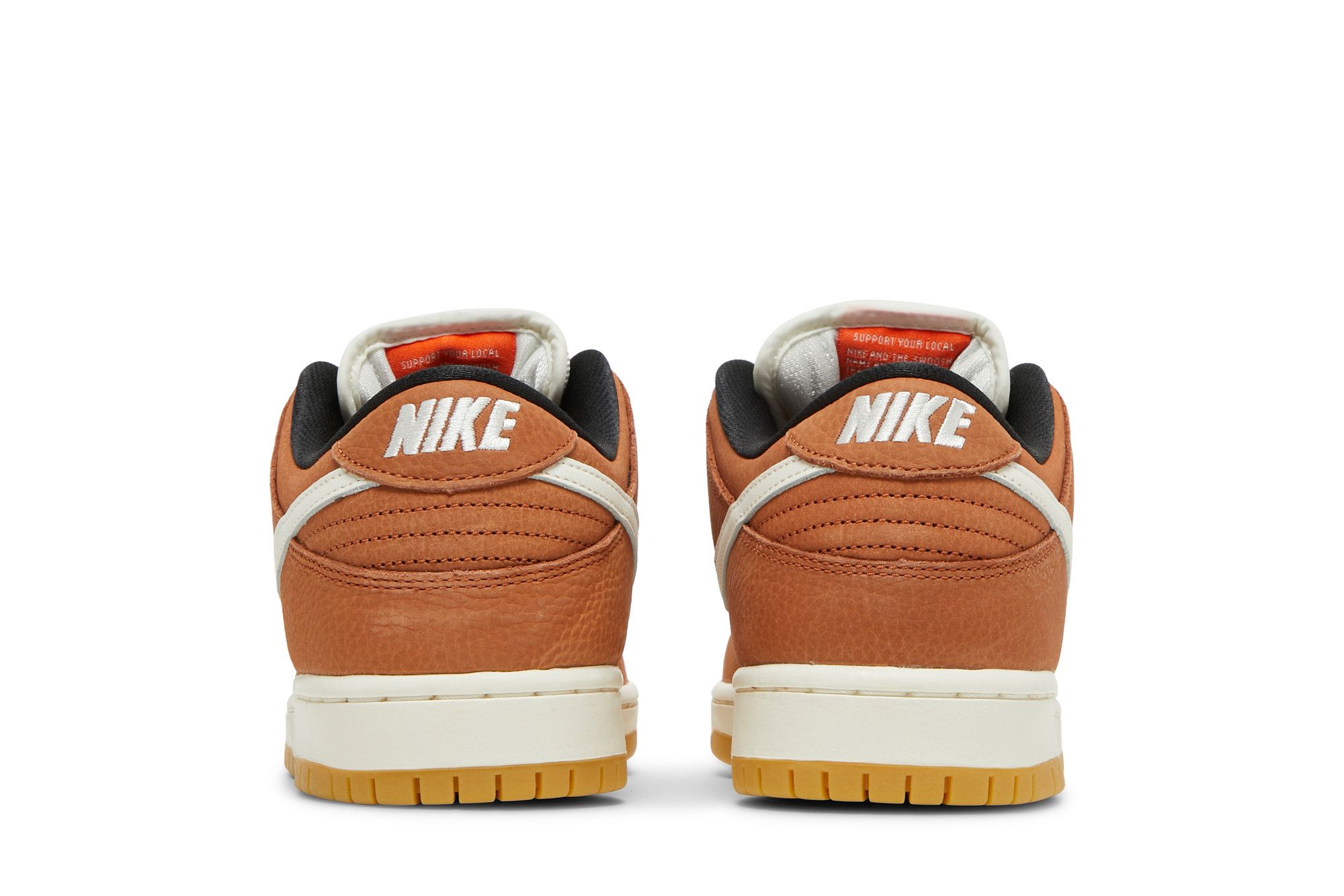 Nike sb dunk russet top