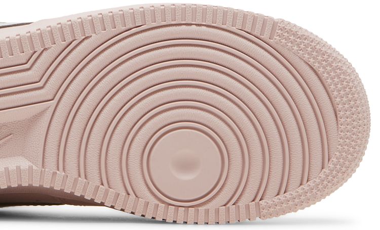 Nike Wmns Air Force 1 07 Faux Sherpa Fur