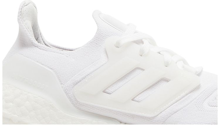 Adidas Wmns UltraBoost 22 Triple White