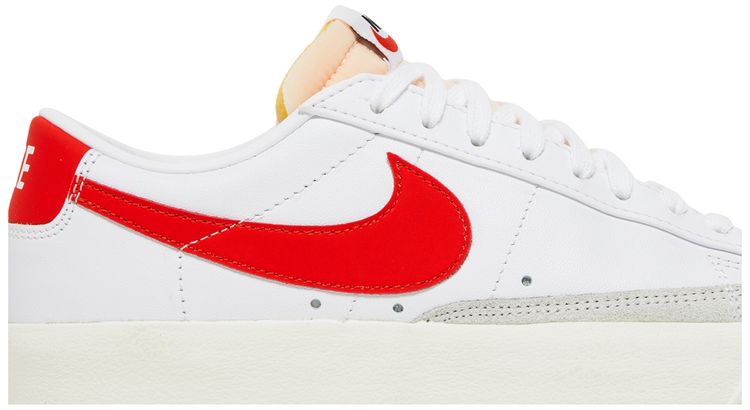 Nike Blazer Low 77 Vintage White Team Orange