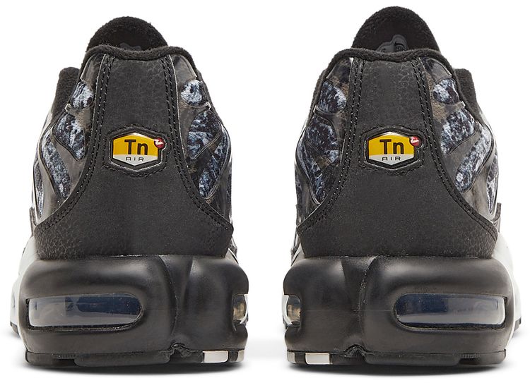 Nike Air Max Plus Shattered Ice   Black