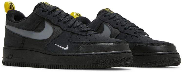Nike Air Force 1 Low Cut Out Swoosh   Black