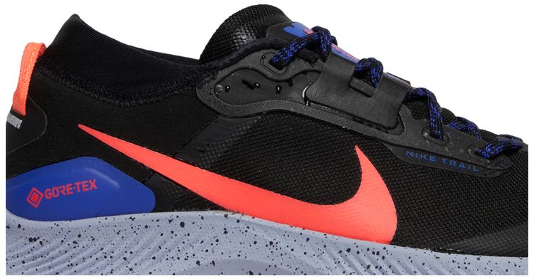 Nike Wmns Pegasus Trail 3 GTX Black Flash Crimson