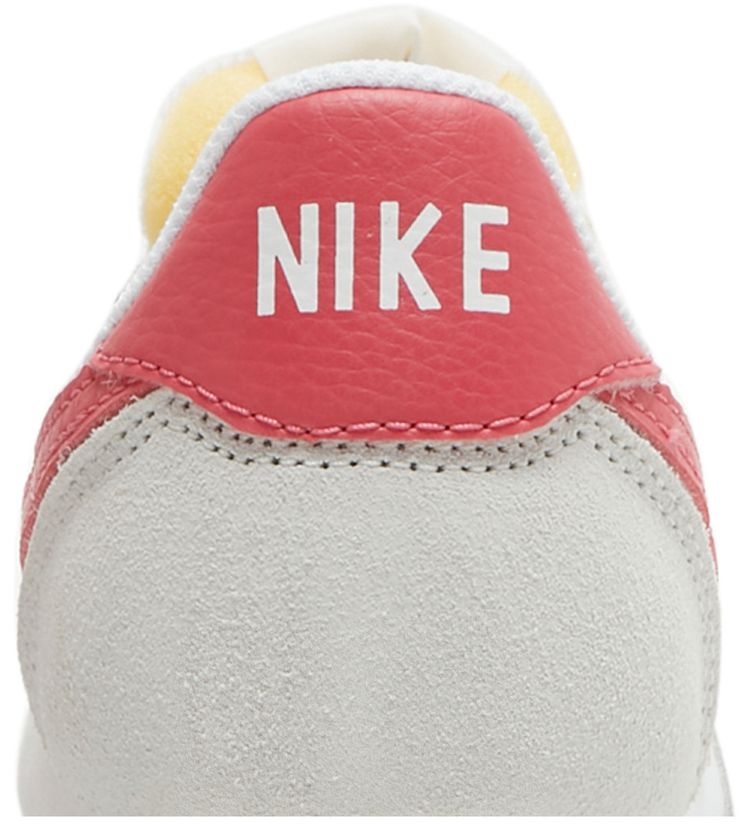 Nike Wmns Waffle Trainer 2 Photon Dust Archaeo Pink