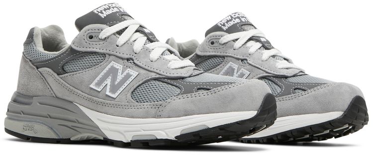 Wmns 993 Made In USA Wide Grey