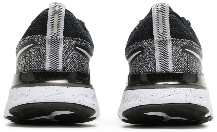 Nike Wmns React Infinity Run Flyknit 2 White Black