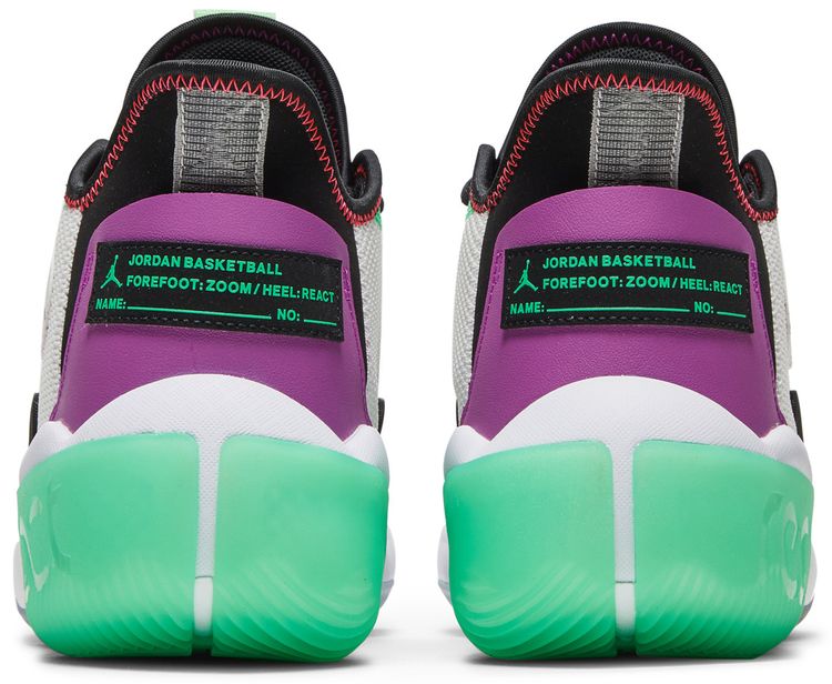 Air Jordan React Elevation White Hyper Violet