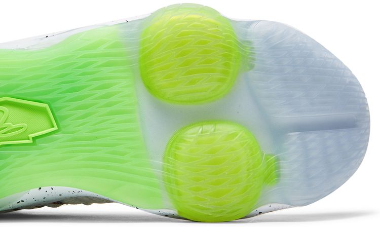 Nike LeBron 17 GS Air Command Force