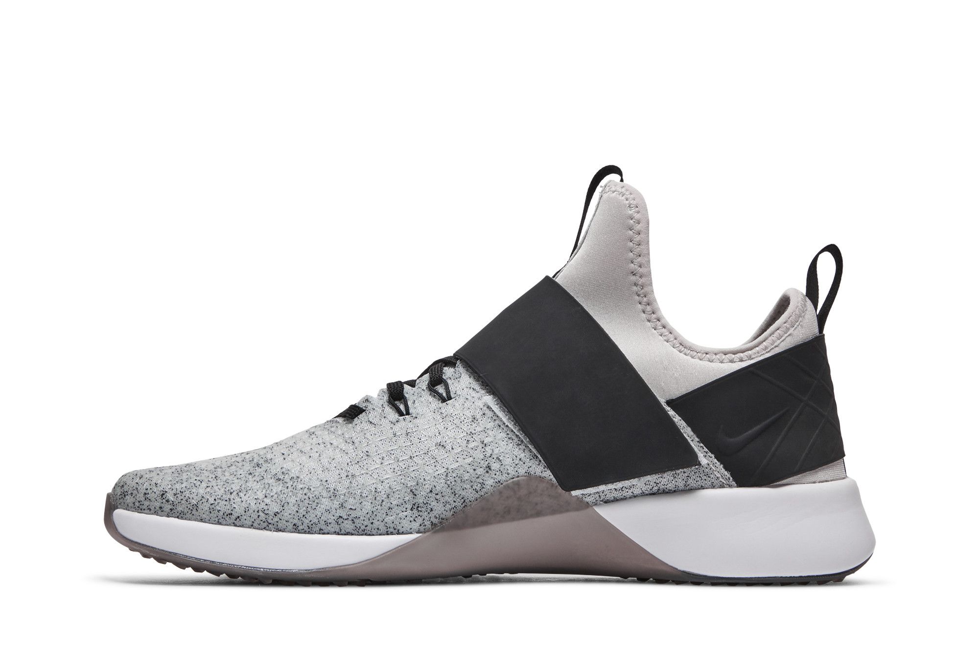 Achetez des Wmns Air Zoom Strong White Black 843975 100 GOAT FR