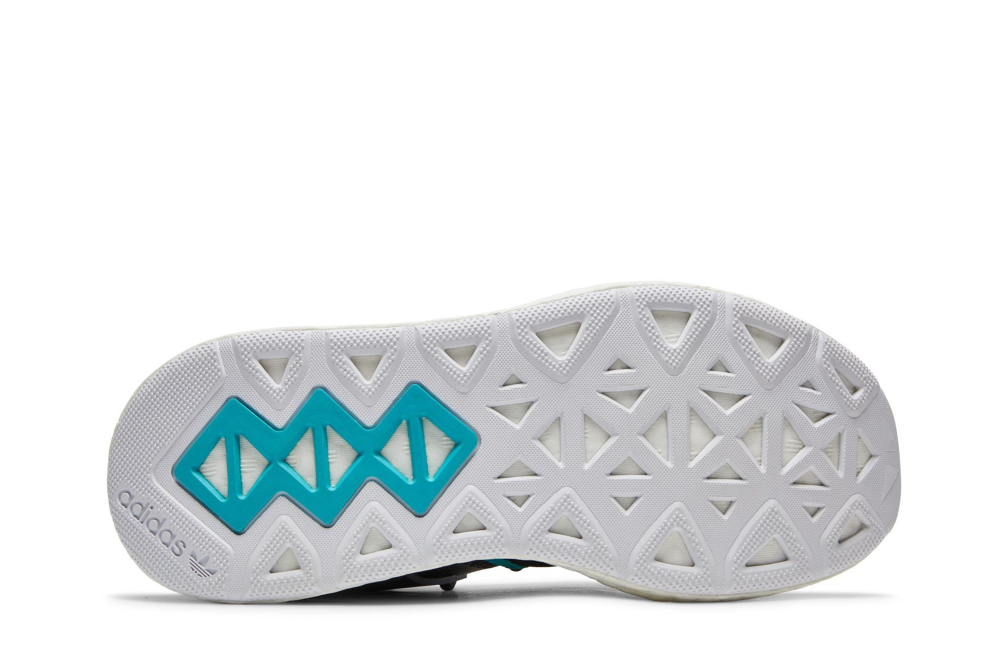 Buy Wmns Arkyn Core Black B96502 GOAT UK
