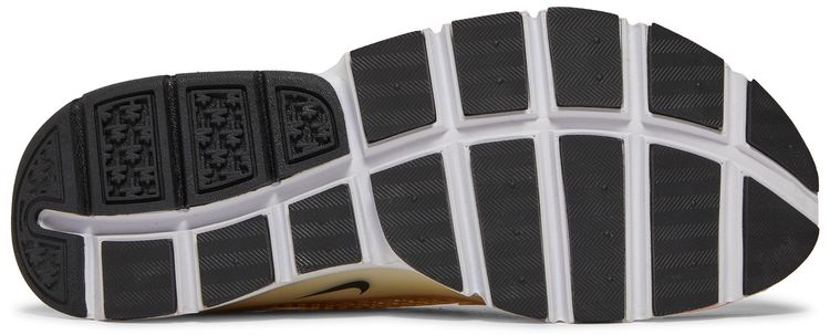 Nike Sock Dart Gym Red 2016