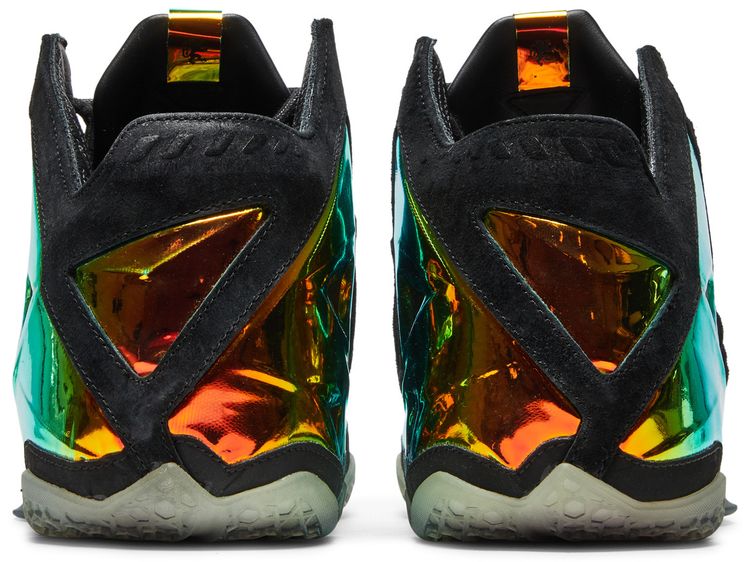 Nike LeBron 11 EXT QS Kings Crown