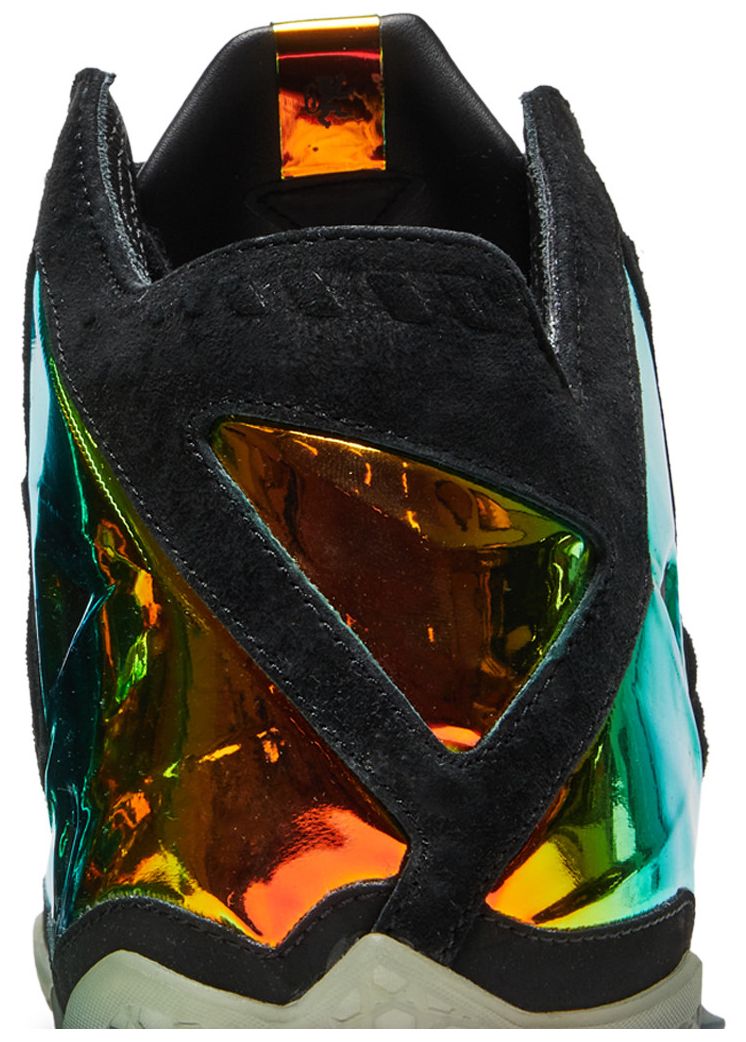 Nike LeBron 11 EXT QS Kings Crown